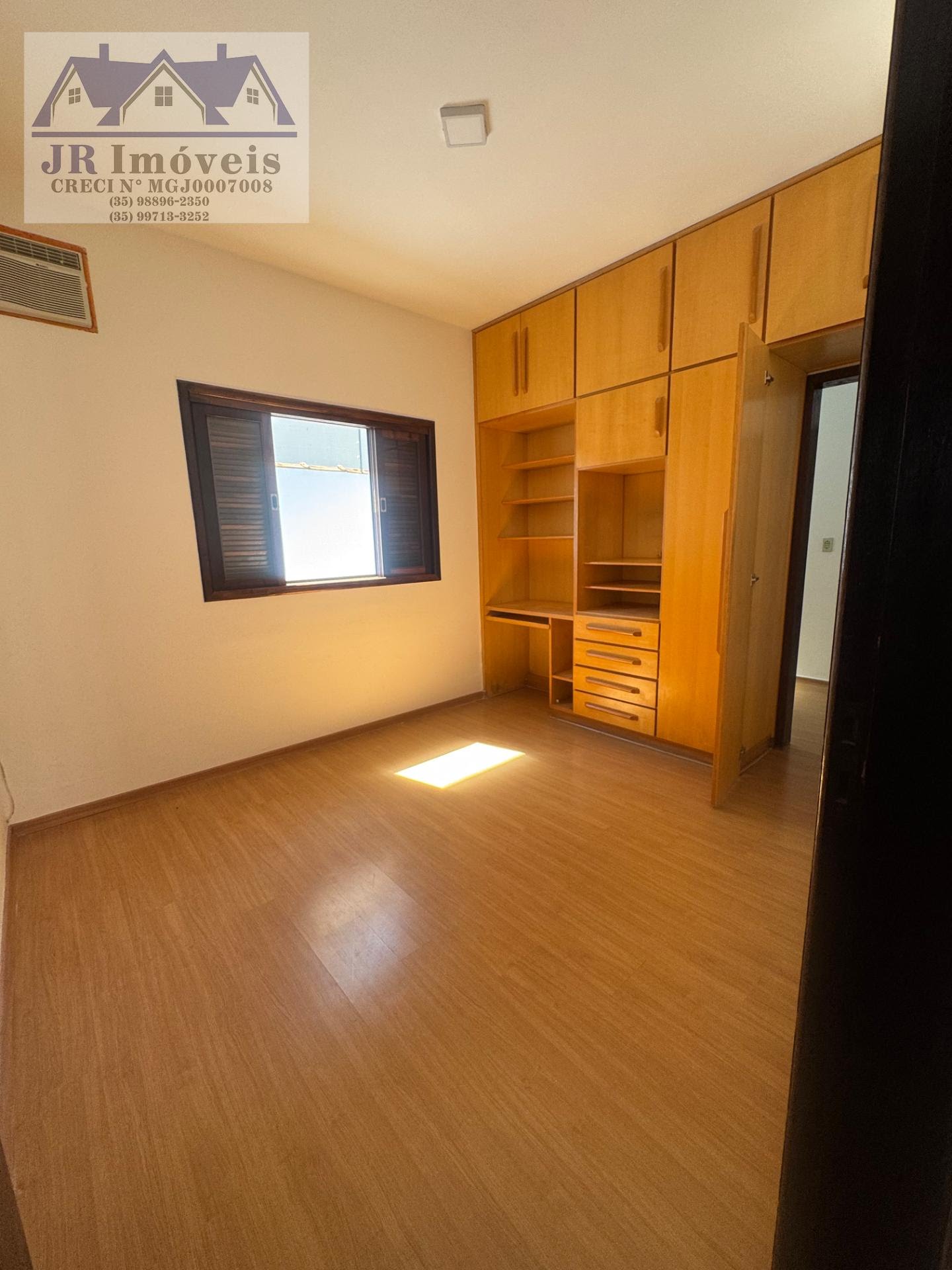 Casa à venda com 3 quartos, 1 suíte, 1 vaga e 360m² no Nossa Senhora da Agonia, Itajubá (MG) — foto 18 de 30