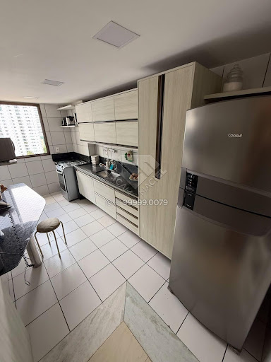 Compre Apartamento à venda com 135m² e 3 quartos em Casa Forte, Recife. Varanda integrada, 3 quartos (2 suítes), 2 vagas e lazer. Agende visita com Leicam Maciel.