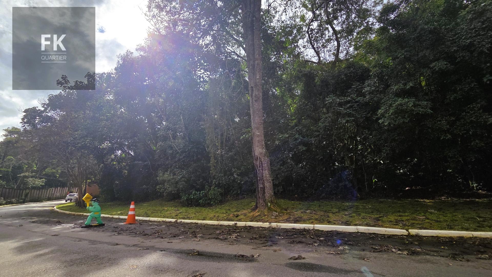 Terreno à venda com 1093m² de terreno no Altos de São Fernando, Jandira (SP) — foto 5 de 9