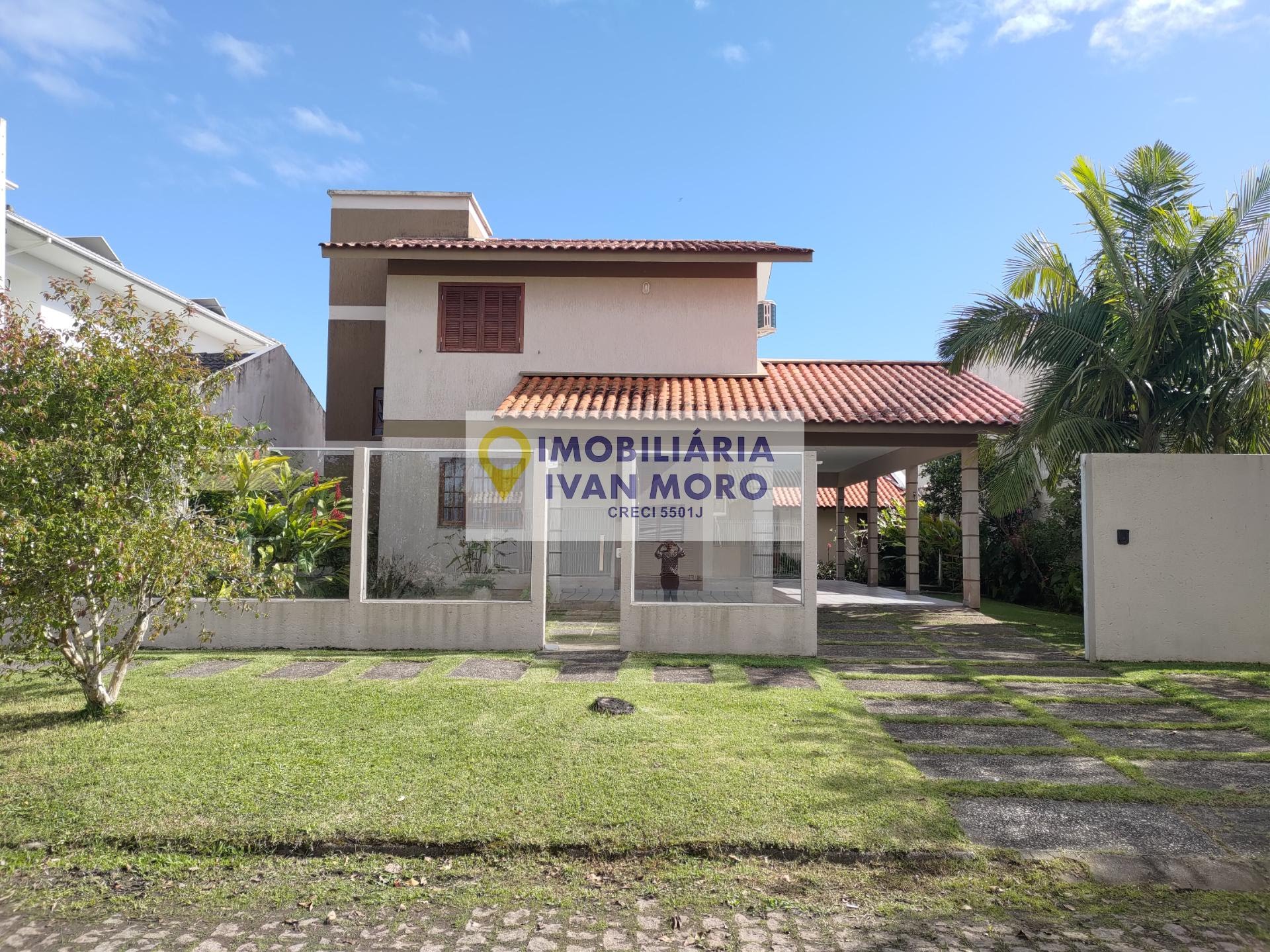 Casa para alugar com 3 quartos, 1 suíte e 3 vagas no Daniela, Florianópolis (SC) — foto 2 de 30