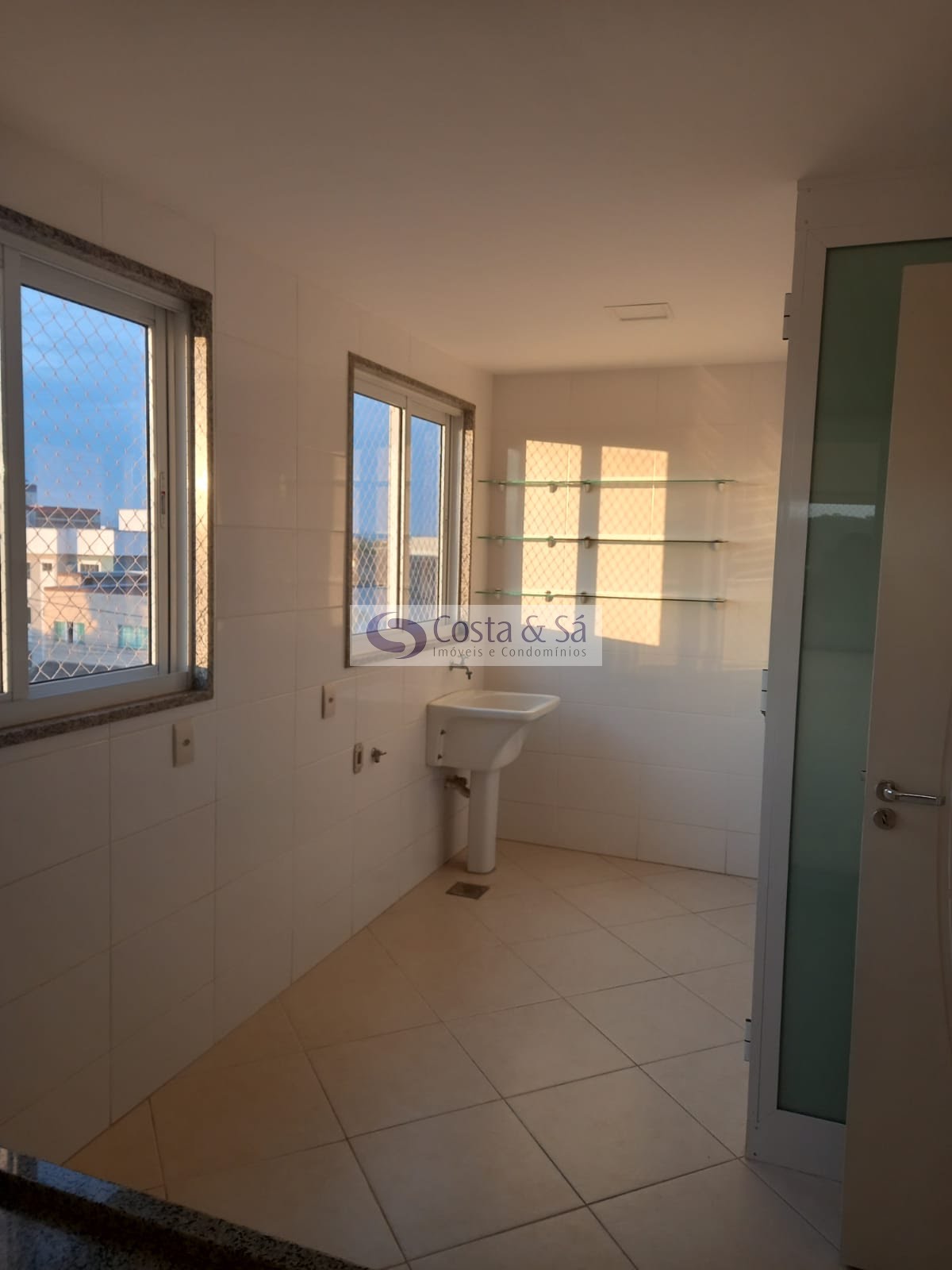 Apartamento à venda com 2 quartos, 1 banheiro e 1 vaga no Recreio, Rio das Ostras (RJ) — foto 12 de 14