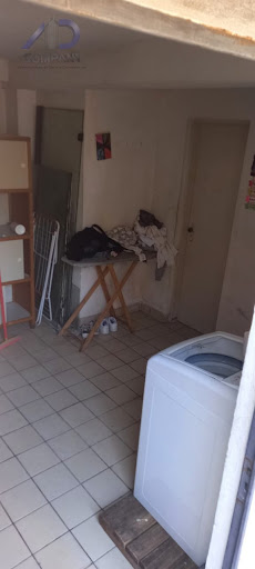 1 quarto cozinha e wc