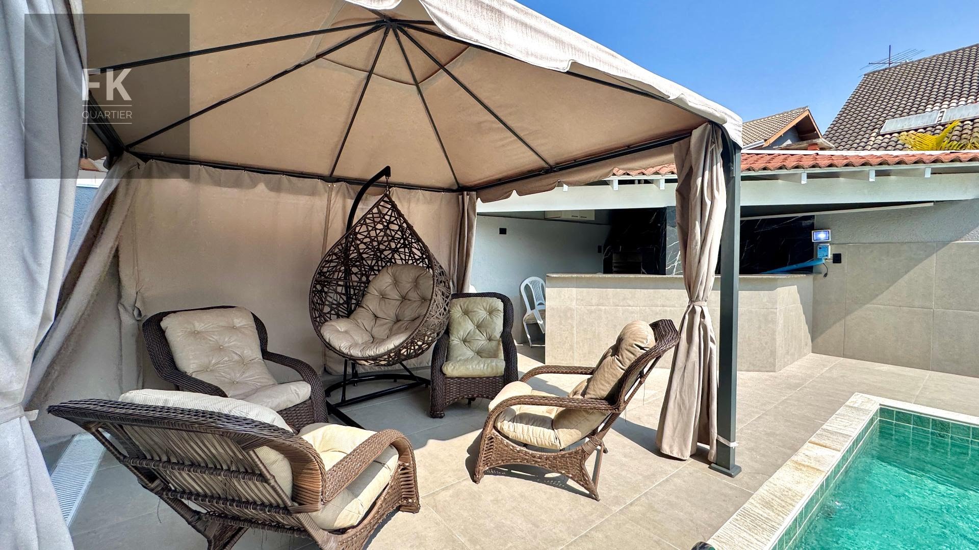 Casa à venda com 4 quartos, 2 suítes, 4 vagas e 360m² no Alphaville, Santana de Parnaíba (SP) — foto 3 de 18