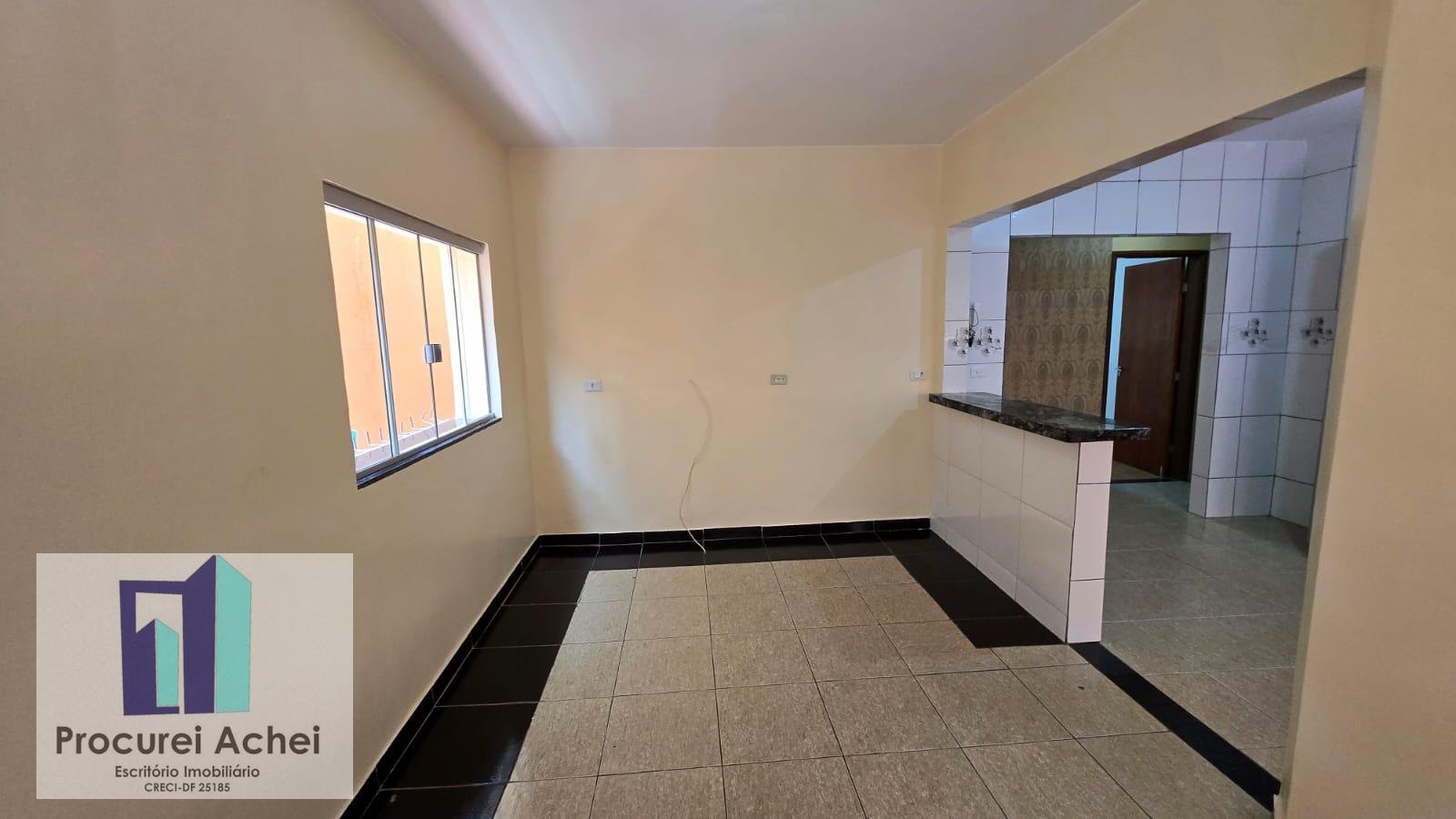 Casa à venda com 6 quartos, 2 suítes, 3 vagas e 270m² no Setor Tradicional Planaltina Df, Planaltina (DF) — foto 2 de 13