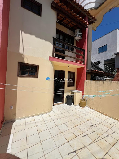 Apartamento 2 Dorm. à Venda em Coroa Vermelha por R$750.000.000