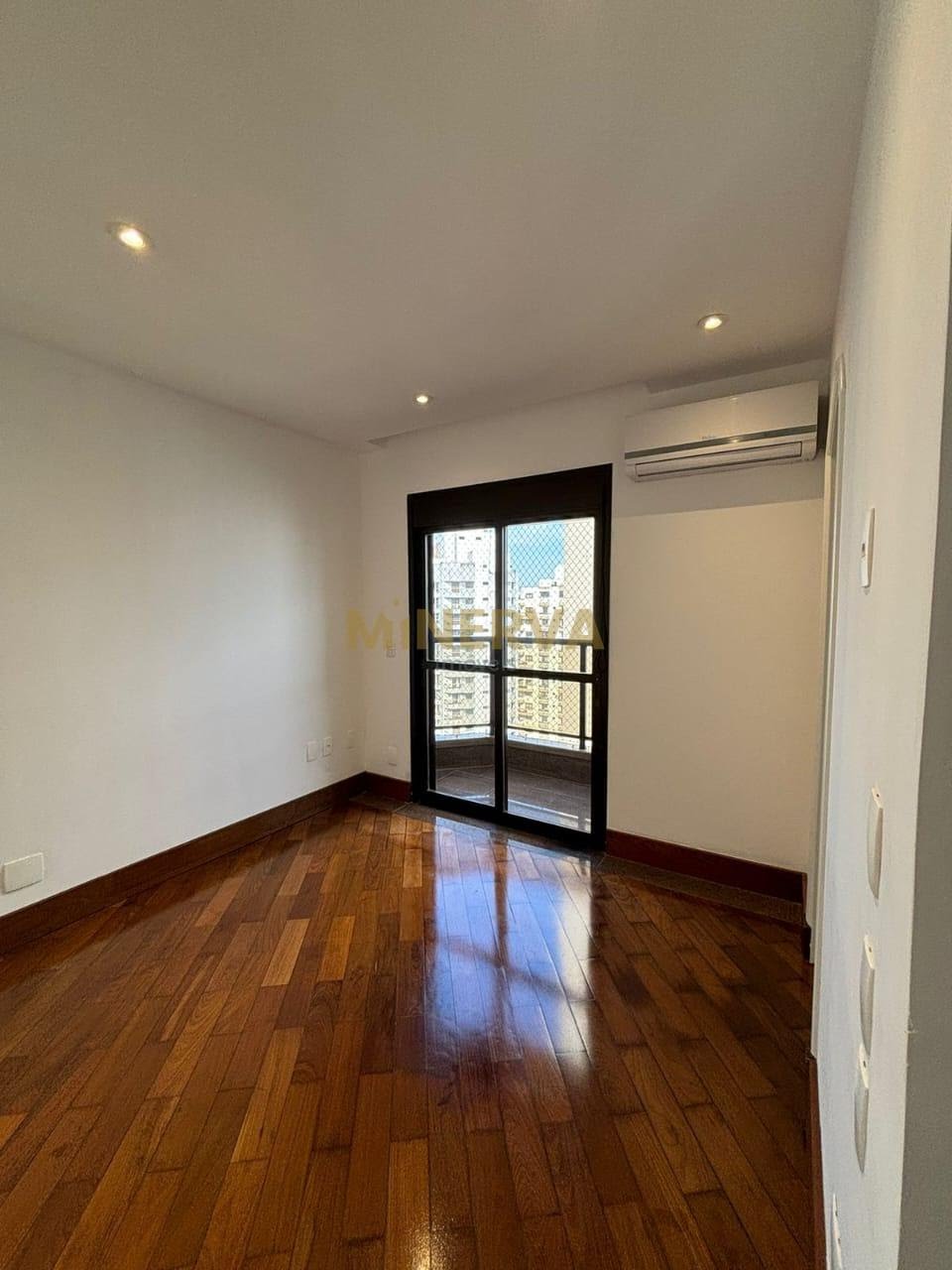 Apartamento para alugar com 4 quartos, 2 suítes, 4 vagas e 347m² no Tatuapé, São Paulo (SP) — foto 30 de 30