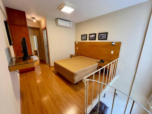 Duplex mobiliado para alugar na Savassi | 1 suíte e 1 vaga
