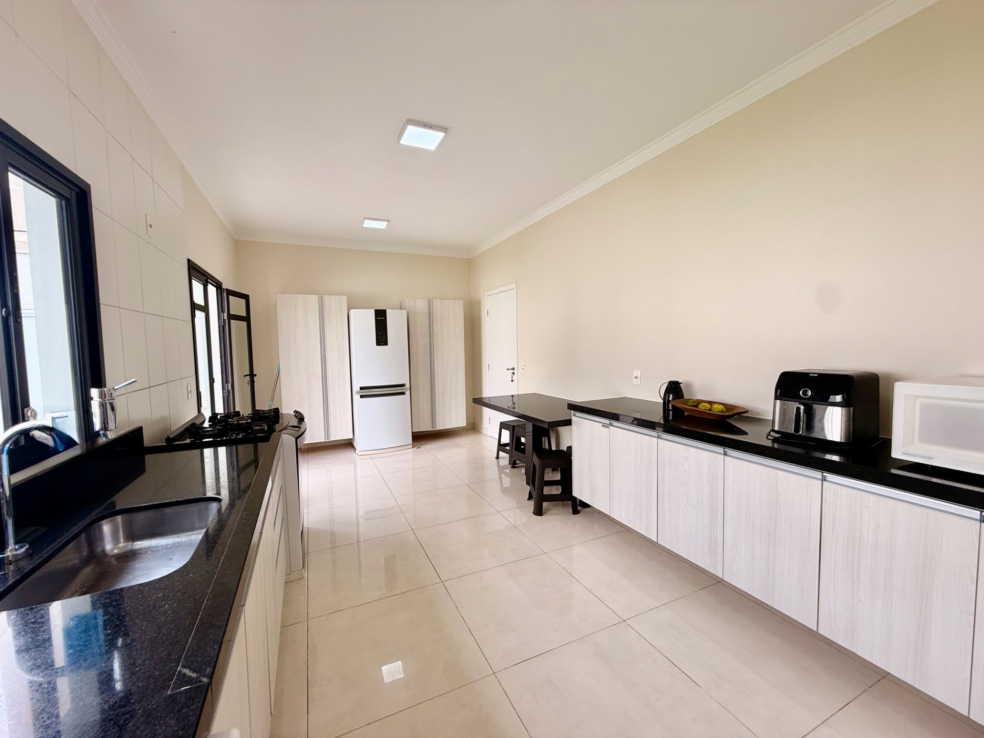 Casa à venda com 3 quartos, 3 suítes, 4 vagas e 199m² no Jardim Esplanada, Indaiatuba (SP) — foto 15 de 30