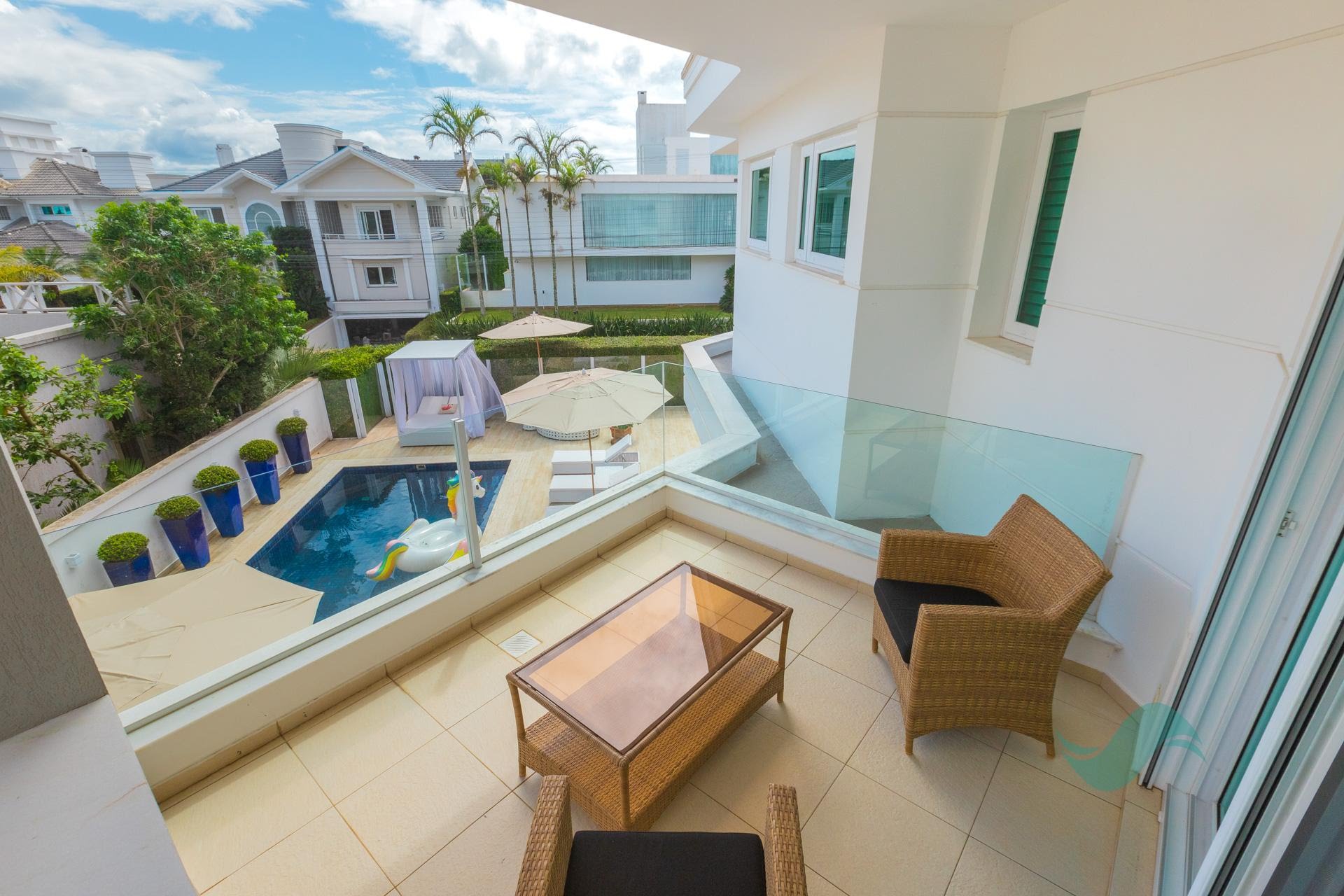Casa à venda com 6 quartos, 5 suítes, 7 vagas e 600m² no Jurerê Internacional, Florianópolis (SC) — foto 25 de 30