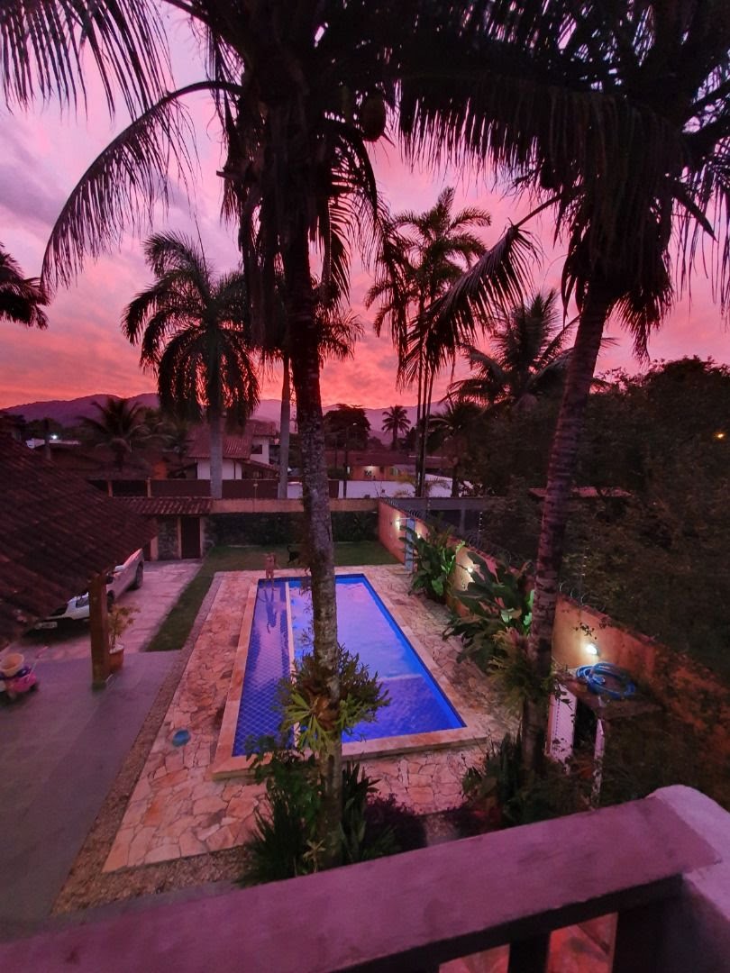 Casa à venda com 3 quartos, 2 banheiros, 3 vagas e 153m² no Jardim Carolina, Ubatuba (SP) — foto 3 de 10