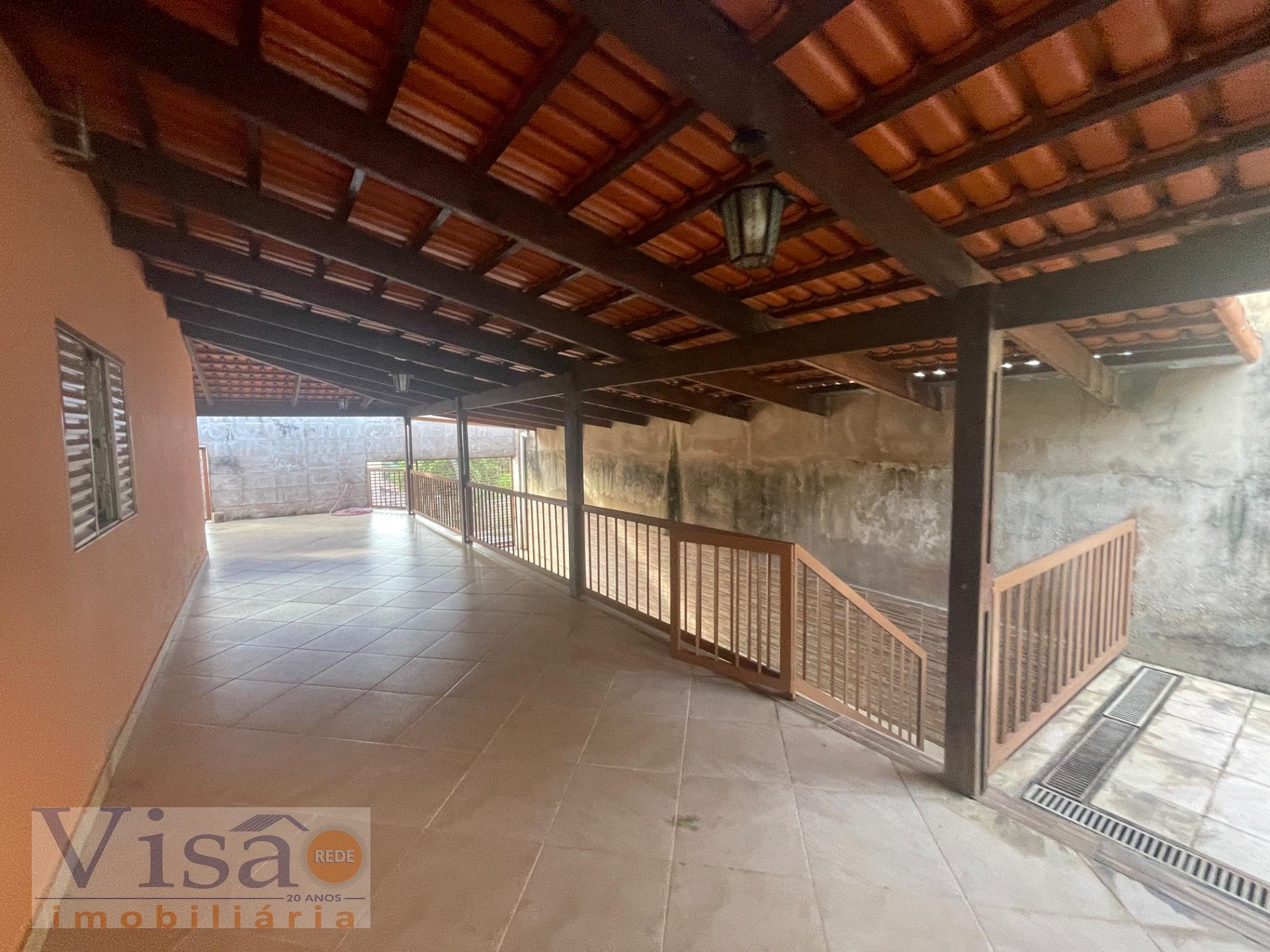 Casa à venda com 3 quartos, 1 suíte, 2 vagas e 250m² no Aparecida, Paracatu (MG) — foto 4 de 25