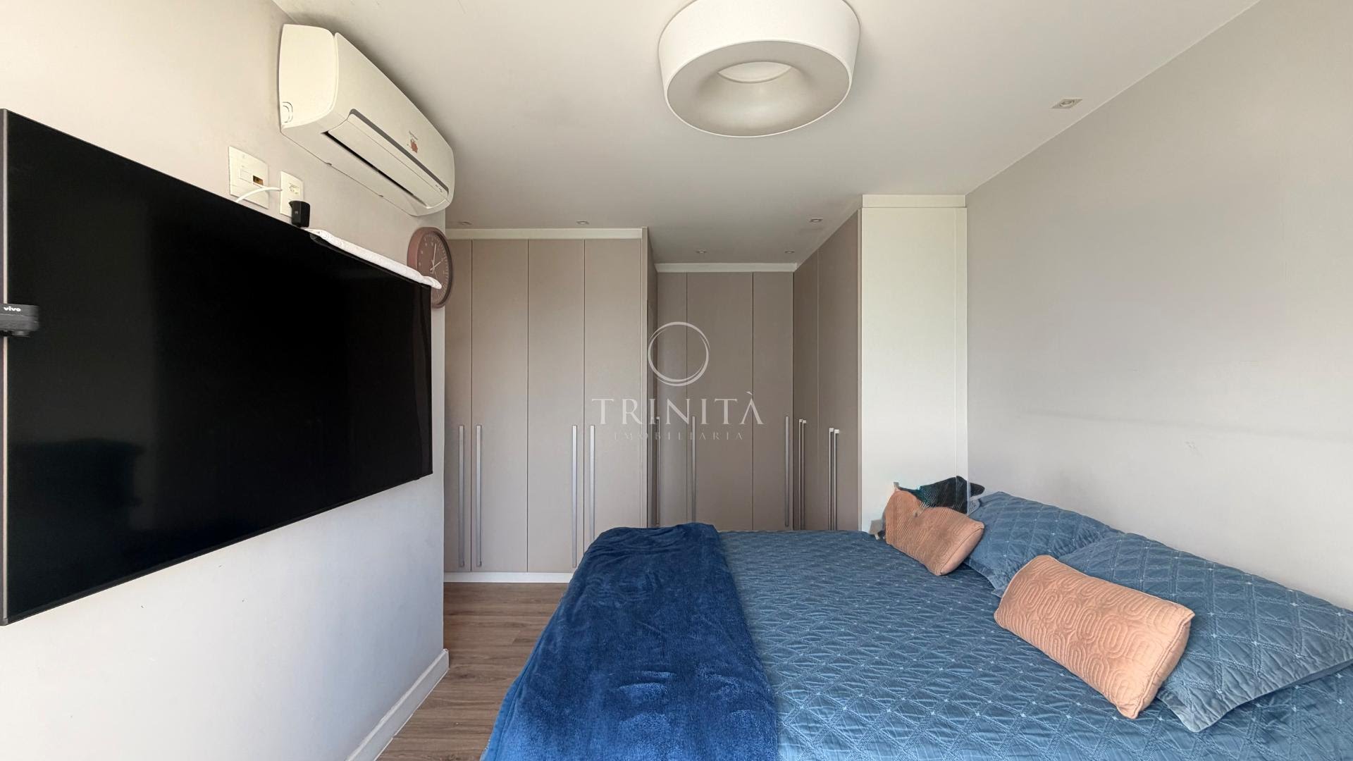 Suite Millenio Trinità Imobiliária 