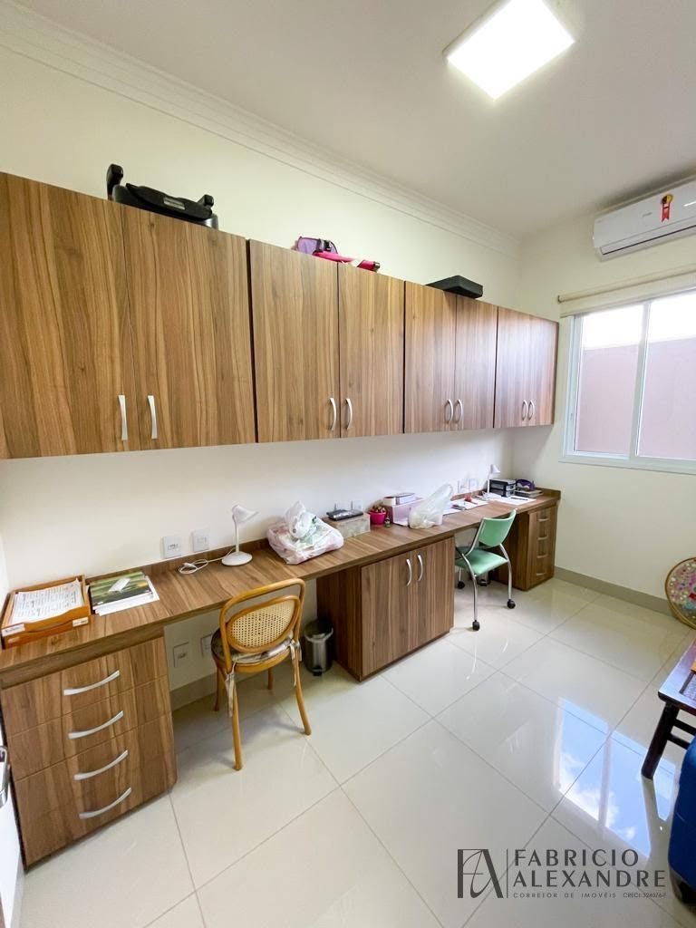 Casa à venda com 3 quartos, 5 banheiros, 4 vagas e 248m² no Terravista Residence Club, Mirassol — foto principal