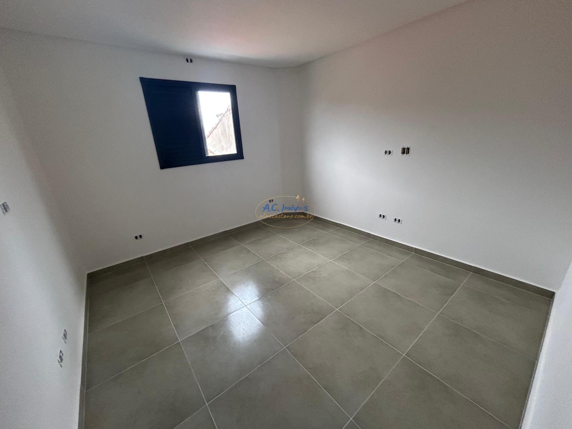 Casa à venda com 3 quartos, 1 suíte, 1 vaga e 108m² no Vila Caiçara, Praia Grande (SP) — foto 10 de 21