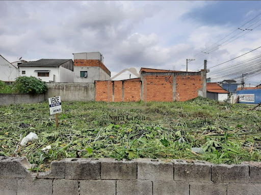 Terreno para Venda em Suzano / SP no bairro Jardim Quaresmeira II 