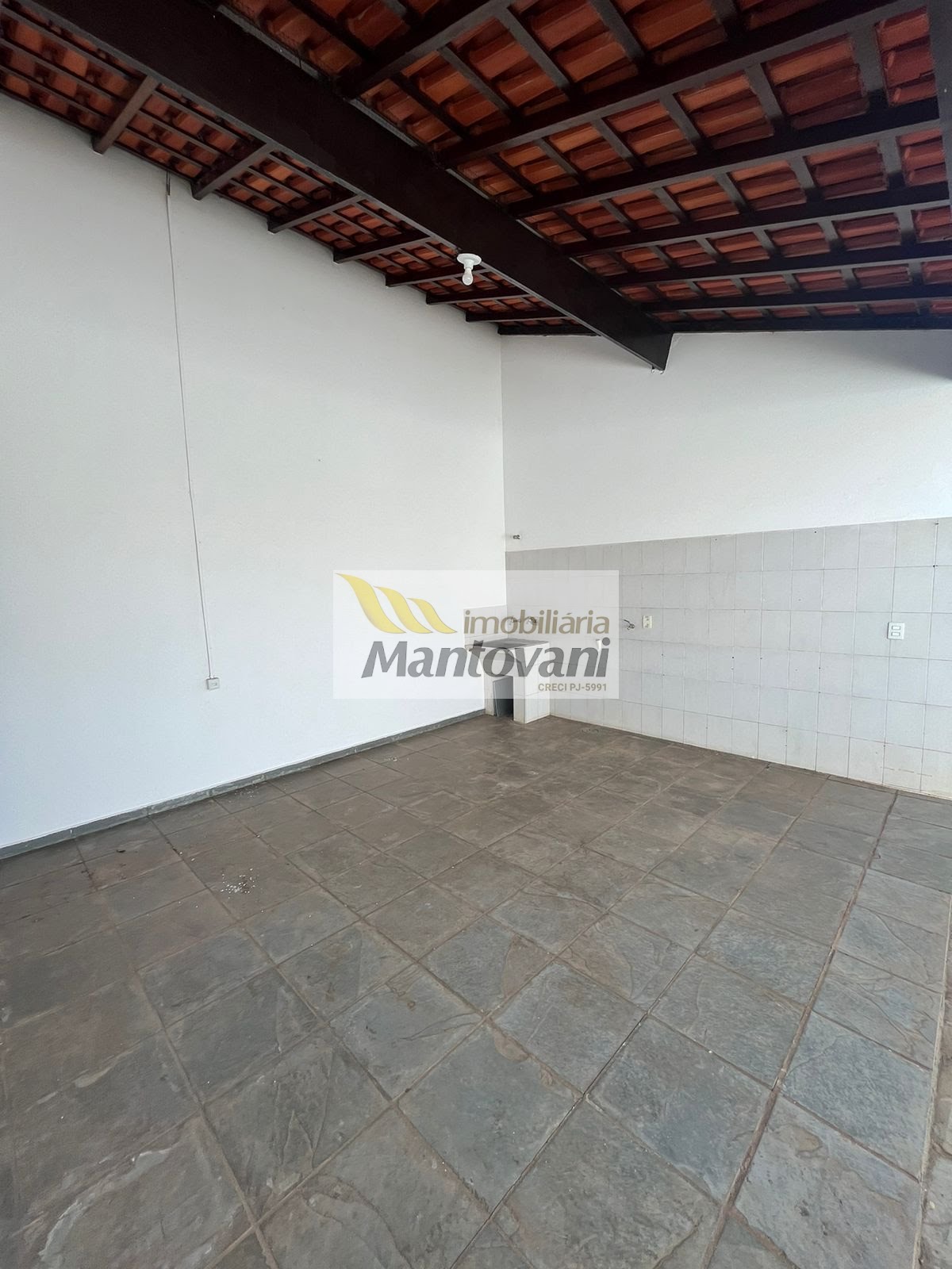 Casa à venda com 3 quartos, 1 suíte, 2 vagas e 296m² no Jardim Fortunato Minghini, Tatuí (SP) — foto 16 de 21