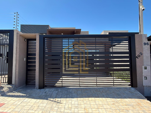 Casa à Venda no bairro Positano, Cascavel: 3 Quartos, 70m², R$400mil