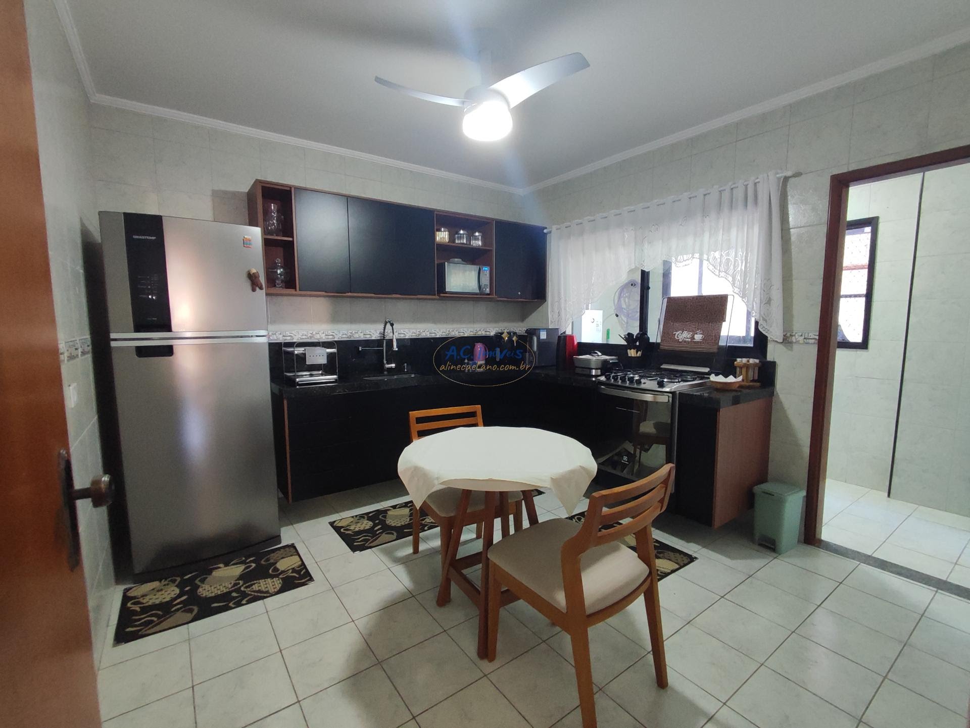 Apartamento à venda com 3 quartos, 1 suíte, 2 vagas e 120m² no Vila Tupi, Praia Grande (SP) — foto 30 de 30