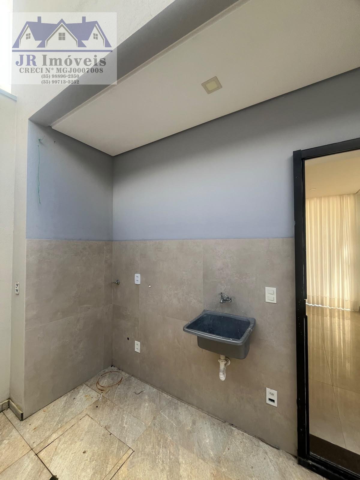 Casa para alugar com 2 quartos, 1 suíte e 3 vagas no Centro, Piranguinho (MG) — foto 12 de 30