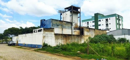 Fábrica de Gelo Porteira Fechada