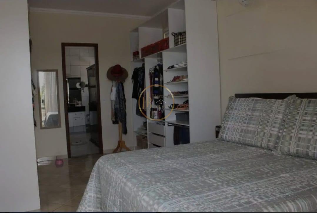 Casa à venda com 4 quartos, 3 suítes, 5 vagas e 168m² no Alto Mundaí, Porto Seguro (BA) — foto 3 de 17