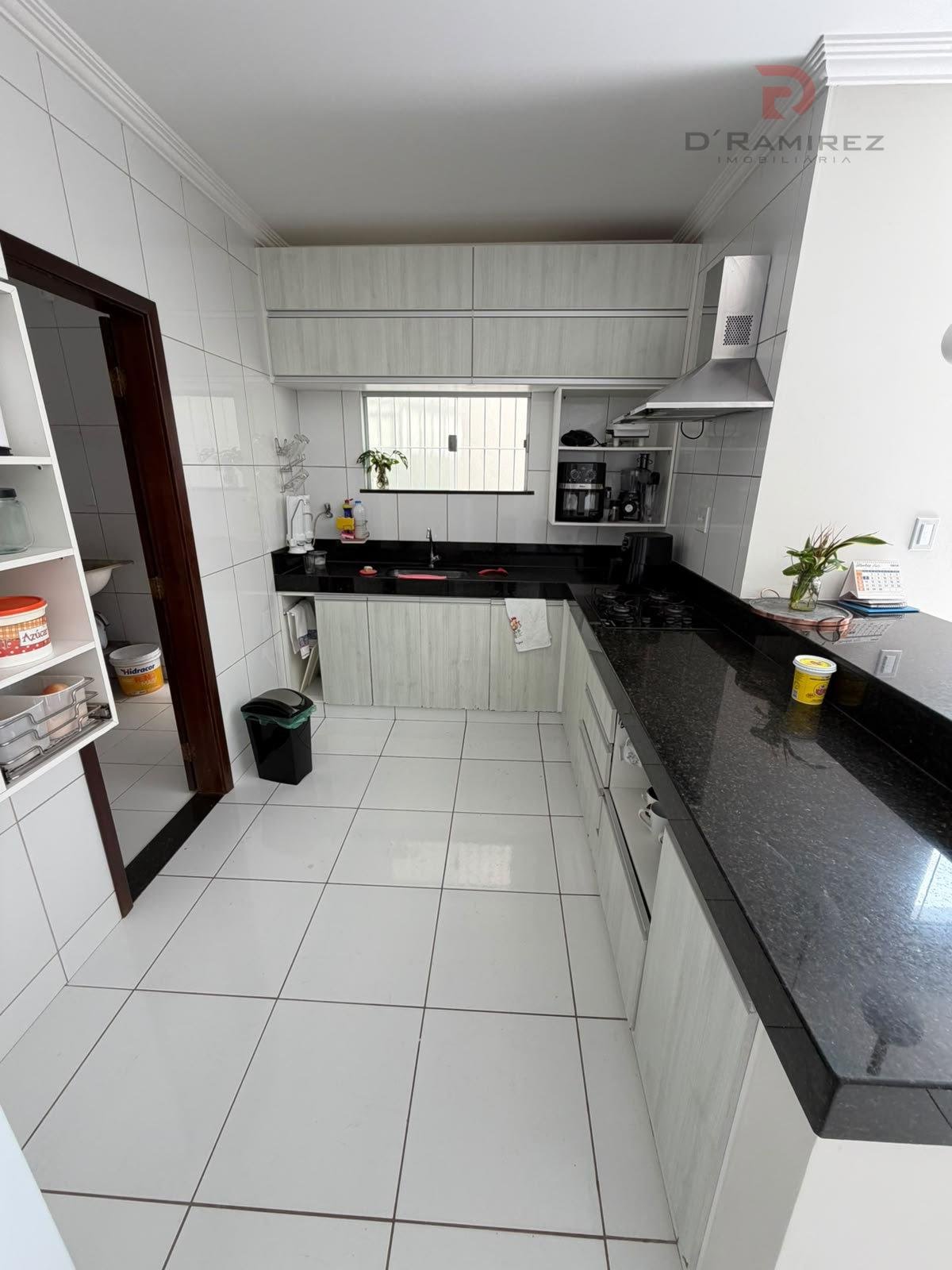 Apartamento à venda com 5 quartos, 1 suíte e 220m² no Residencial Pinheiros, São Luís (MA) — foto 17 de 30