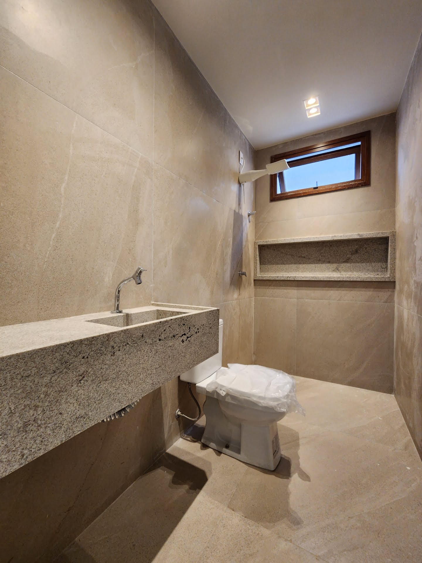 Casa à venda com 4 quartos, 4 suítes, 6 vagas e 295m² no Sim, Feira de Santana (BA) — foto 9 de 21