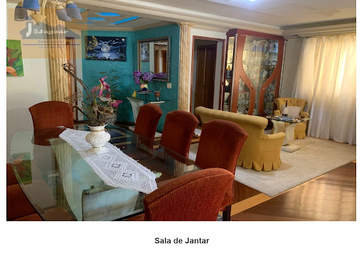Casa em Mogi das Cruzes, 4 Dormitórios, 2 Suítes, 5 Banheiros - R$1.650.000 (Venda )