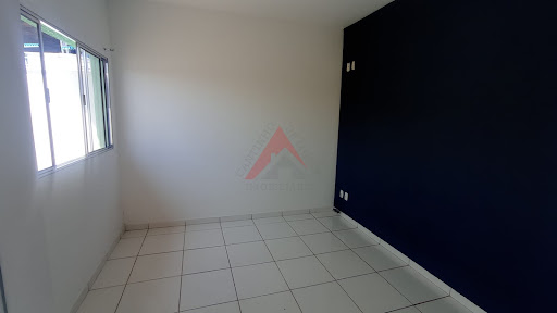 Casa Padrão no Bairro Vila Esperança em Extrema