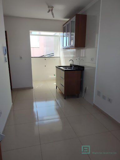 "Conforto, praticidade e vista livre: o seu novo lar na Vila Guilhermina espera por você!"