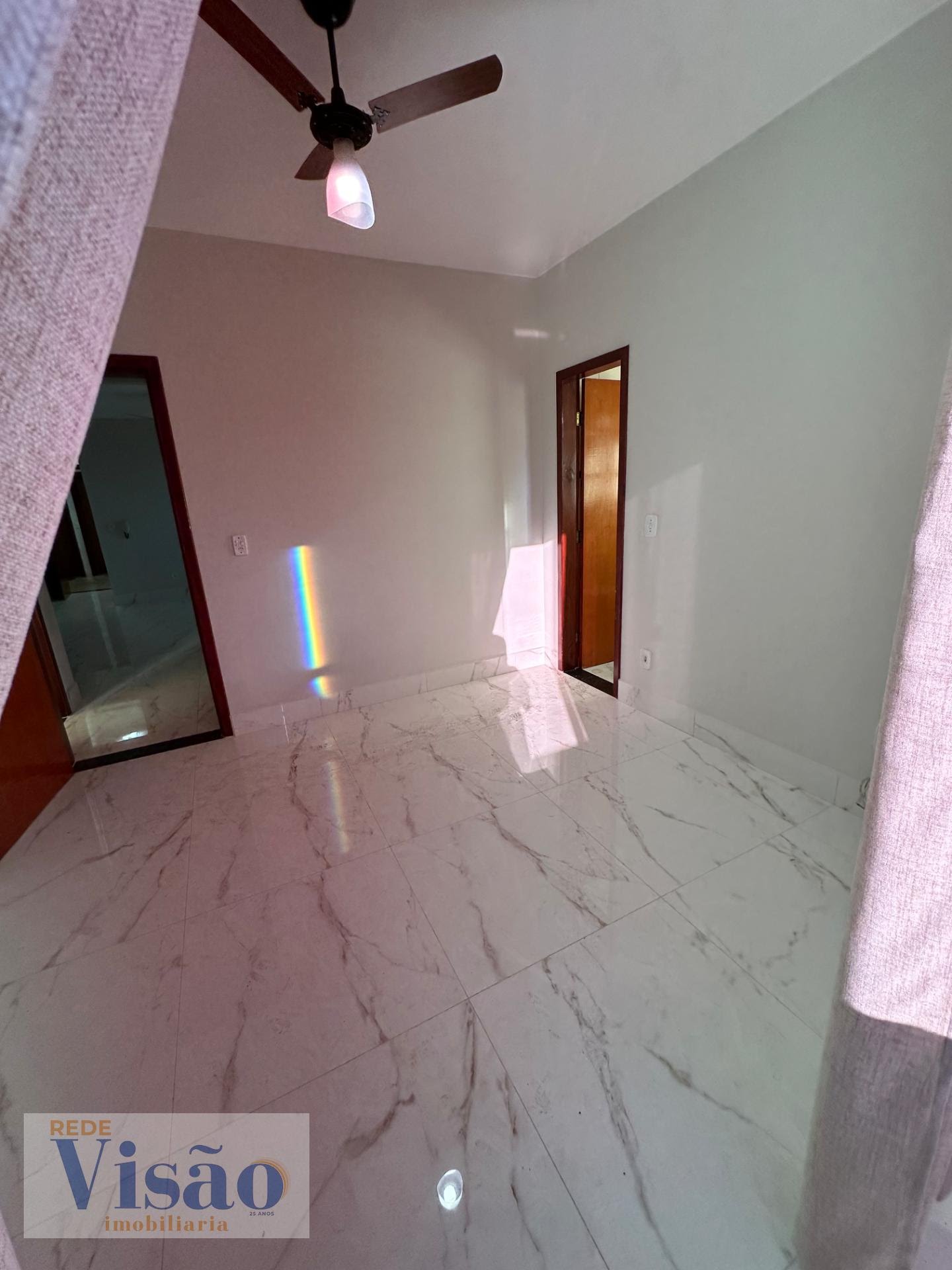 Apartamento para alugar com 2 quartos, 1 suíte, 1 vaga e 55m² no Jóquei Clube, Paracatu (MG) — foto 13 de 18