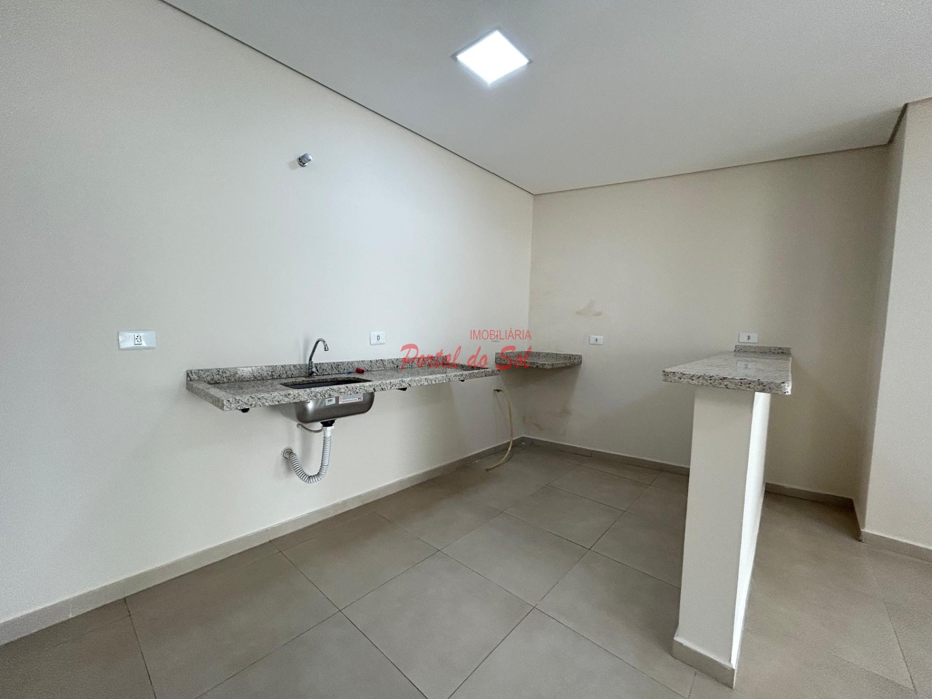 Casa para alugar com 3 quartos, 1 suíte, 1 vaga e 100m² no Centro, Santo Antônio da Platina (PR) — foto 3 de 13