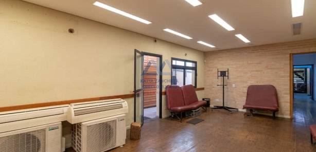Comercial à venda com 1 banheiro, 2 vagas e 228m² no Vila Guarani (zona Sul), São Paulo (SP) — foto 4 de 19