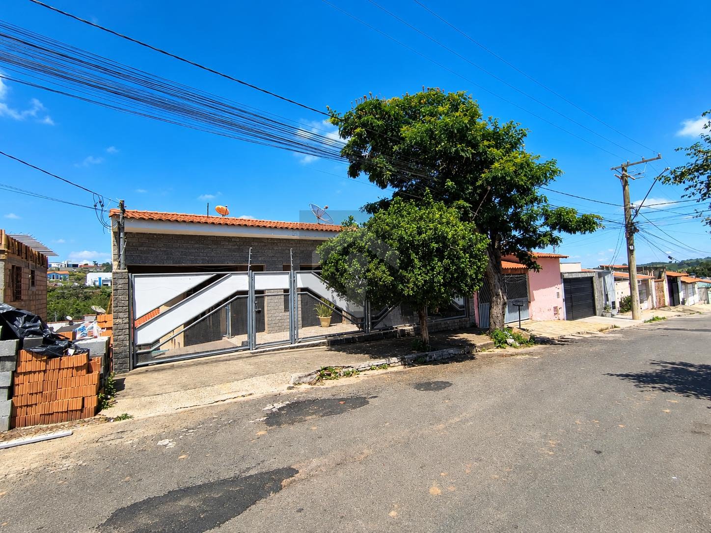 Casa, 5 quartos - Foto 1