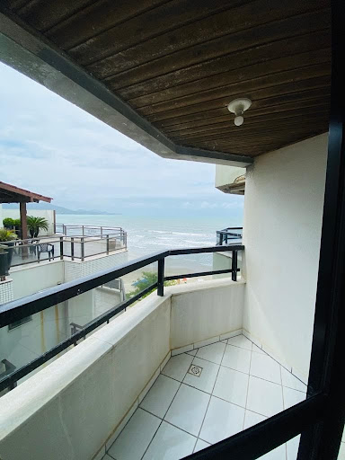 Aluguel de temporada - Apartamento 3 quartos, Frente Mar em Meia Praia  -  Itapema/SC