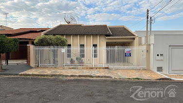 Casa à Venda no bairros : Jd Ipiranga - Adamantina