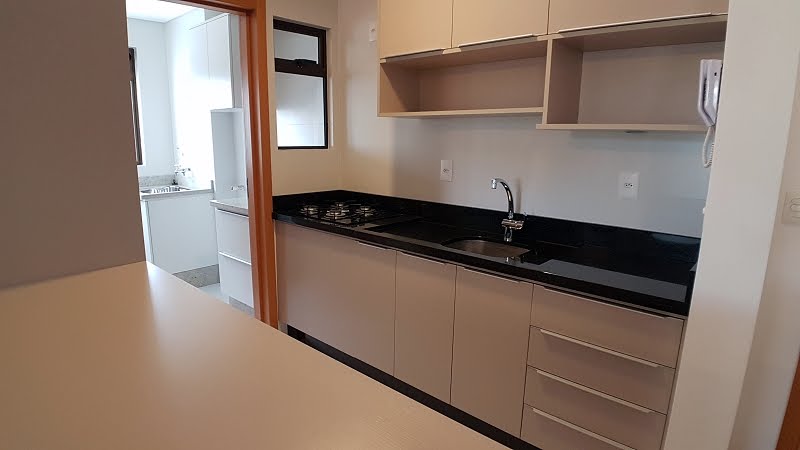Apartamento à venda com 3 quartos, 1 suíte, 2 vagas e 87m² no Anita Garibaldi, Joinville (SC) — foto 9 de 14