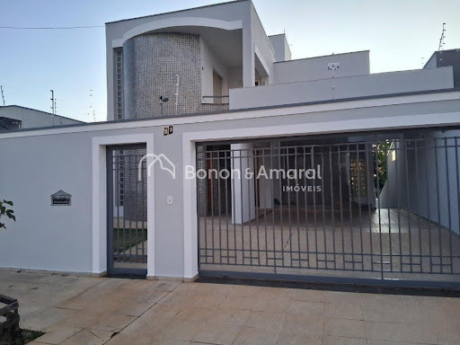 Casa, 3 quartos, 300 m² - Foto 1