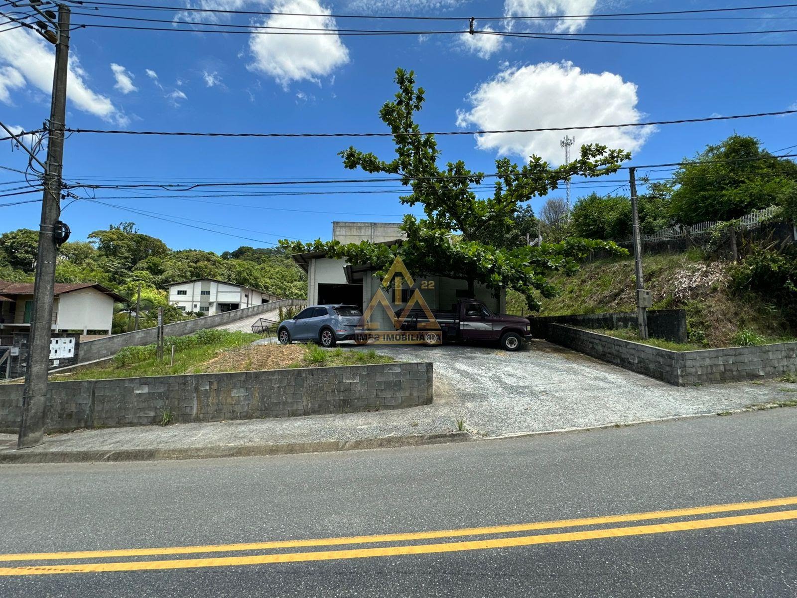 Comercial à venda com 1 banheiro, 4 vagas e 184m² no Fortaleza, Blumenau — foto principal