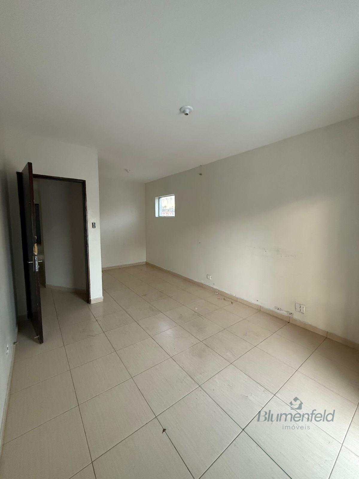 Comercial à venda com 4 banheiros, 3 vagas e 300m² no Jardim Rincão, Arujá (SP) — foto 6 de 18