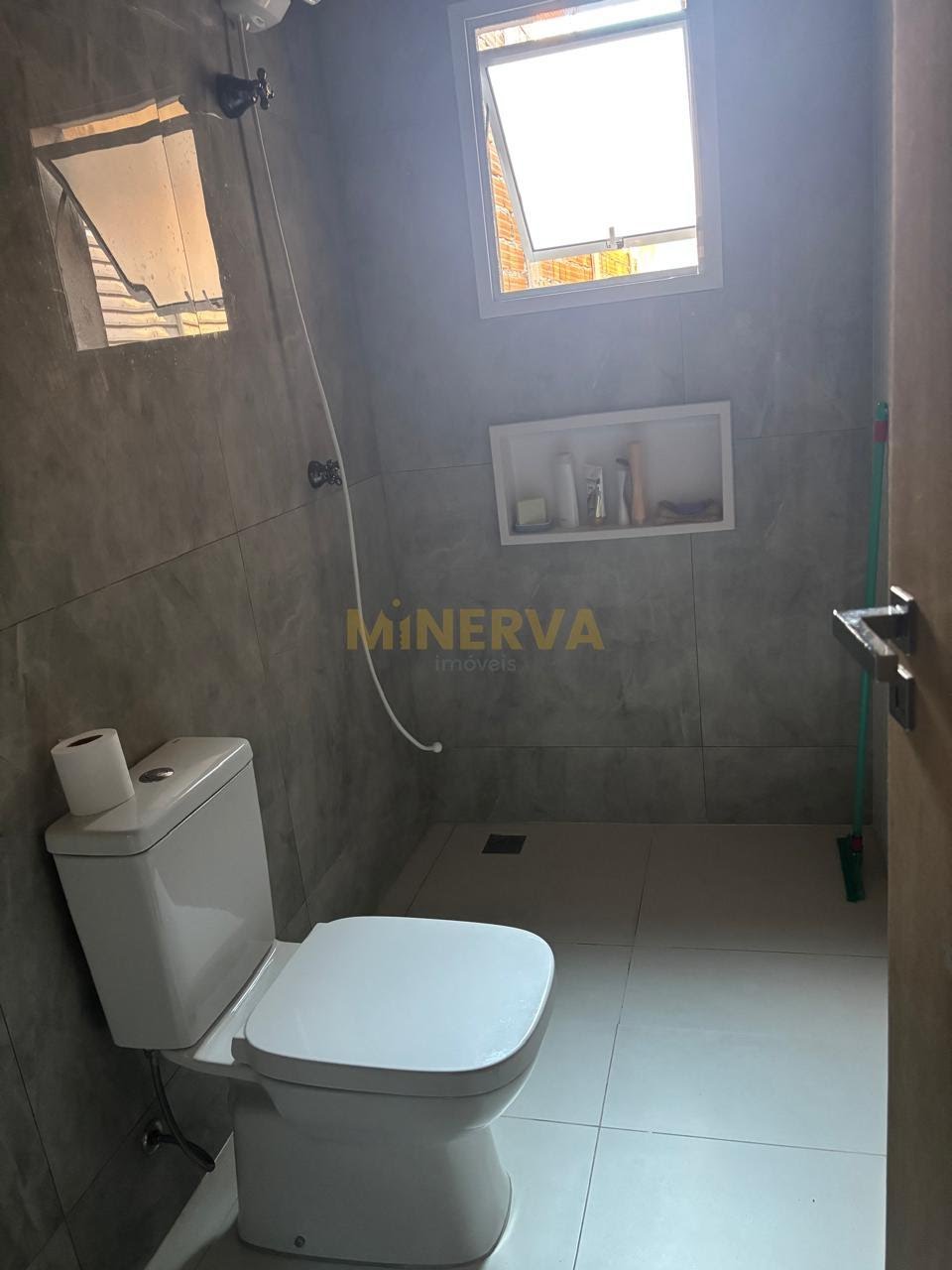 Casa à venda com 2 quartos, 1 suíte, 4 vagas e 125m² no Jardim Adriana, Guarulhos (SP) — foto 9 de 11