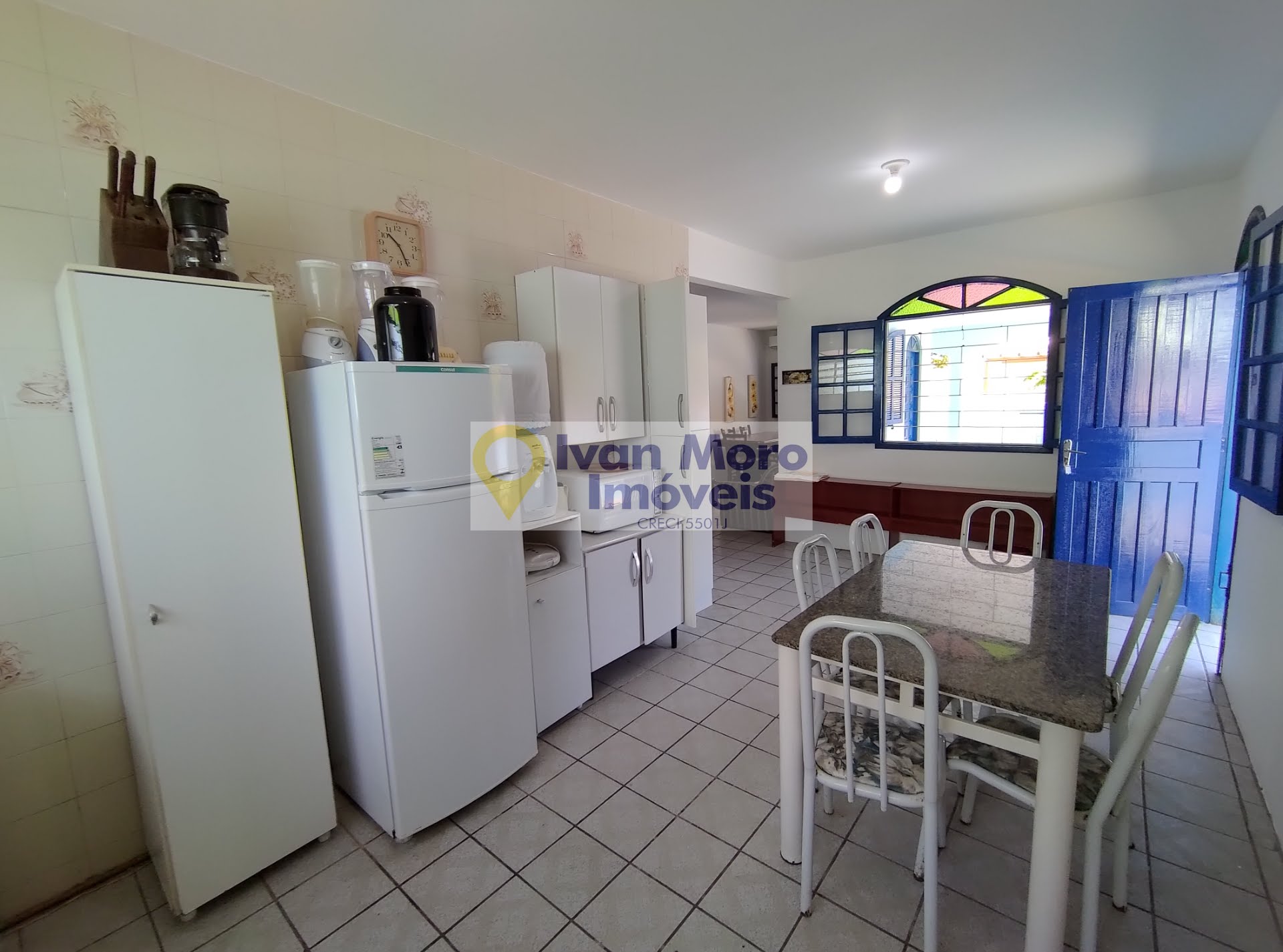 Casa para alugar com 4 quartos, 1 suíte, 3 vagas e 180m² no Daniela, Florianópolis (SC) — foto 12 de 27