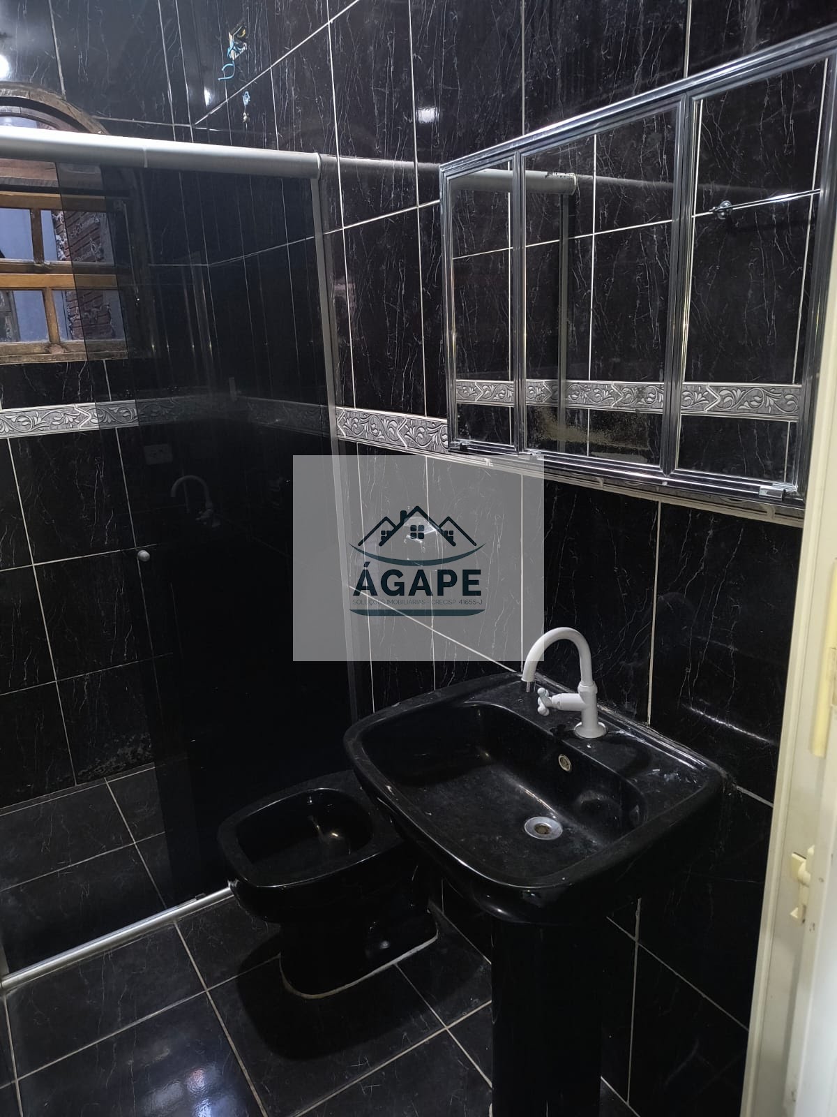 Casa à venda com 3 quartos, 2 suítes, 3 vagas e 200m² no Jardim Saint Moritz, Taboão da Serra (SP) — foto 22 de 30