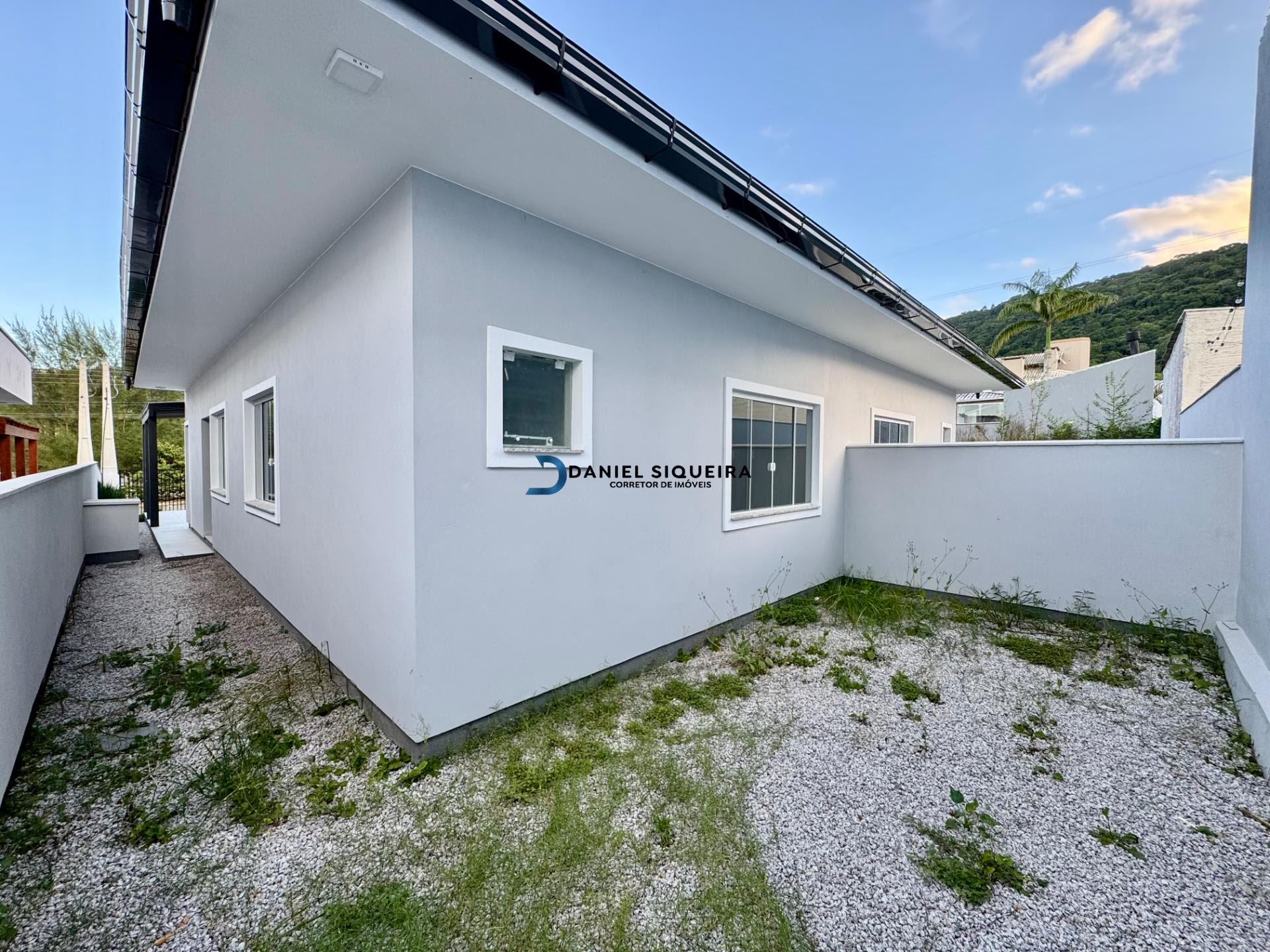 Casa à venda com 3 quartos, 1 suíte, 1 vaga e 80m² no Fundos, Biguaçu (SC) — foto 16 de 17