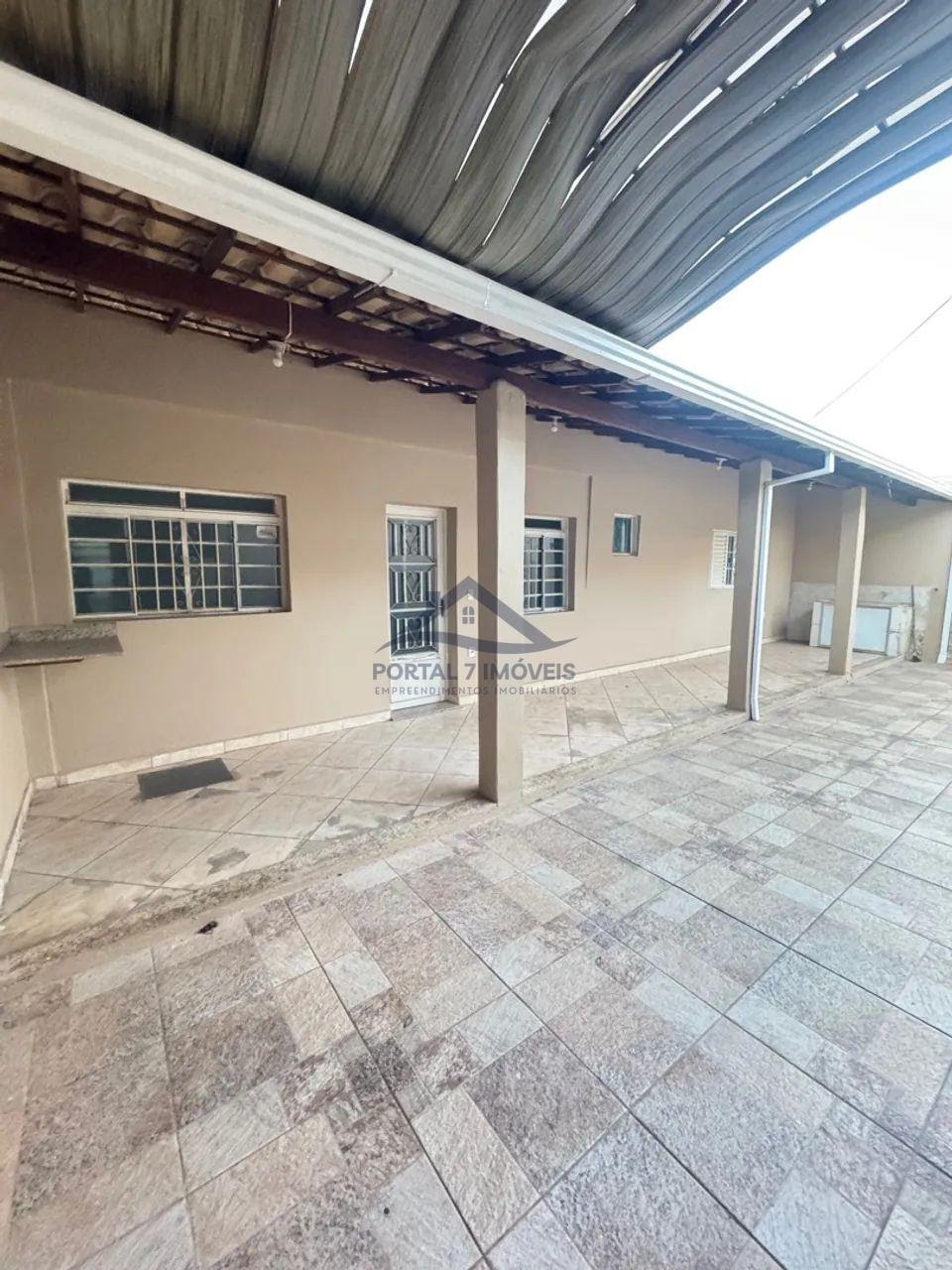 Casa à venda com 3 quartos, 1 suíte, 4 vagas e 300m² no São Cristovao, Sete Lagoas (MG) — foto 3 de 14