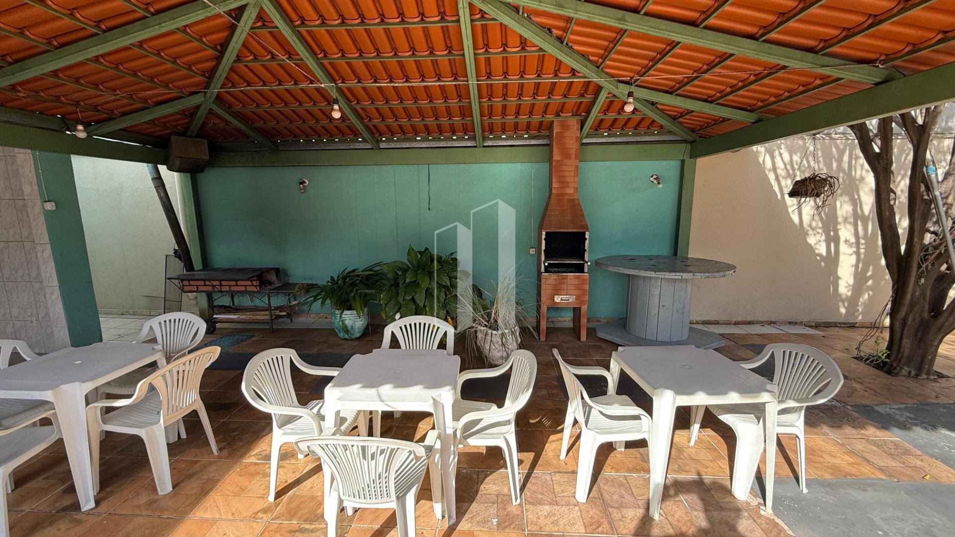 Casa à venda com 1 quarto, 1 suíte, 4 vagas e 90m² no Jardim Maria Inês, Aparecida de Goiânia (GO) — foto 2 de 27