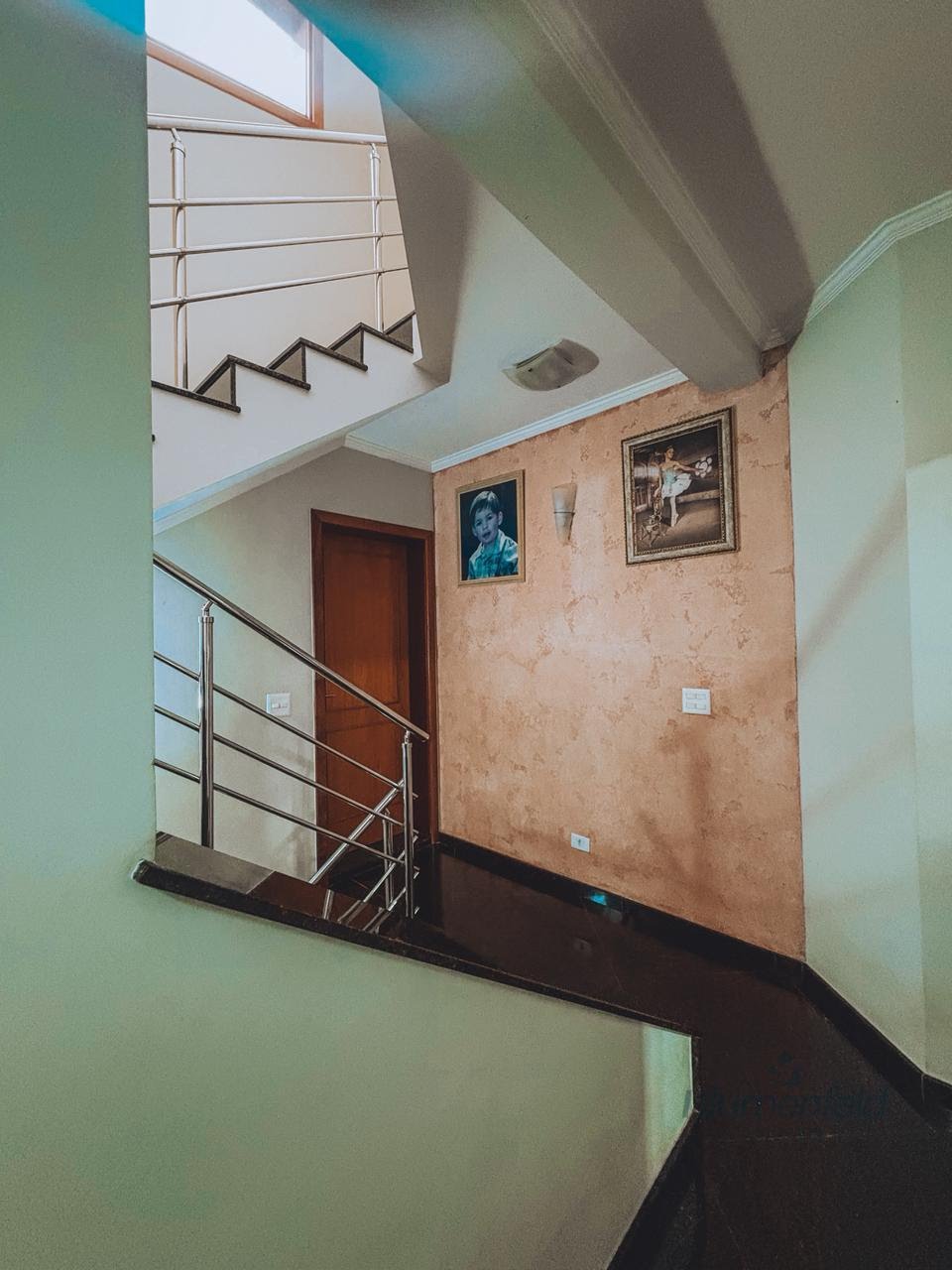 Casa à venda com 5 quartos, 3 suítes, 6 vagas e 600m² no Condomínio Arujazinho III, Arujá (SP) — foto 16 de 30