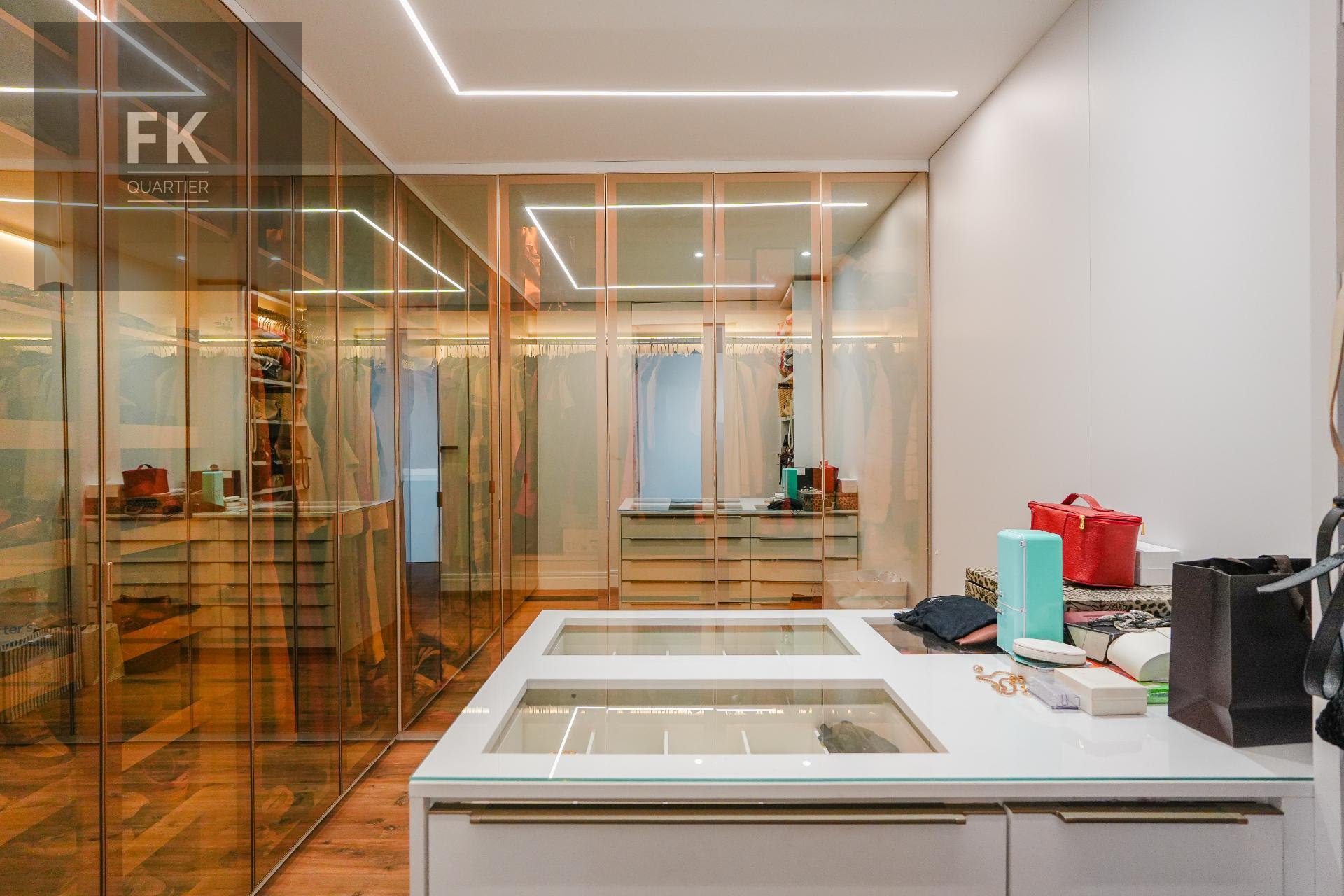 Casa à venda com 4 quartos, 4 suítes, 4 vagas e 454m² no Alphaville, Santana de Parnaíba (SP) — foto 17 de 30