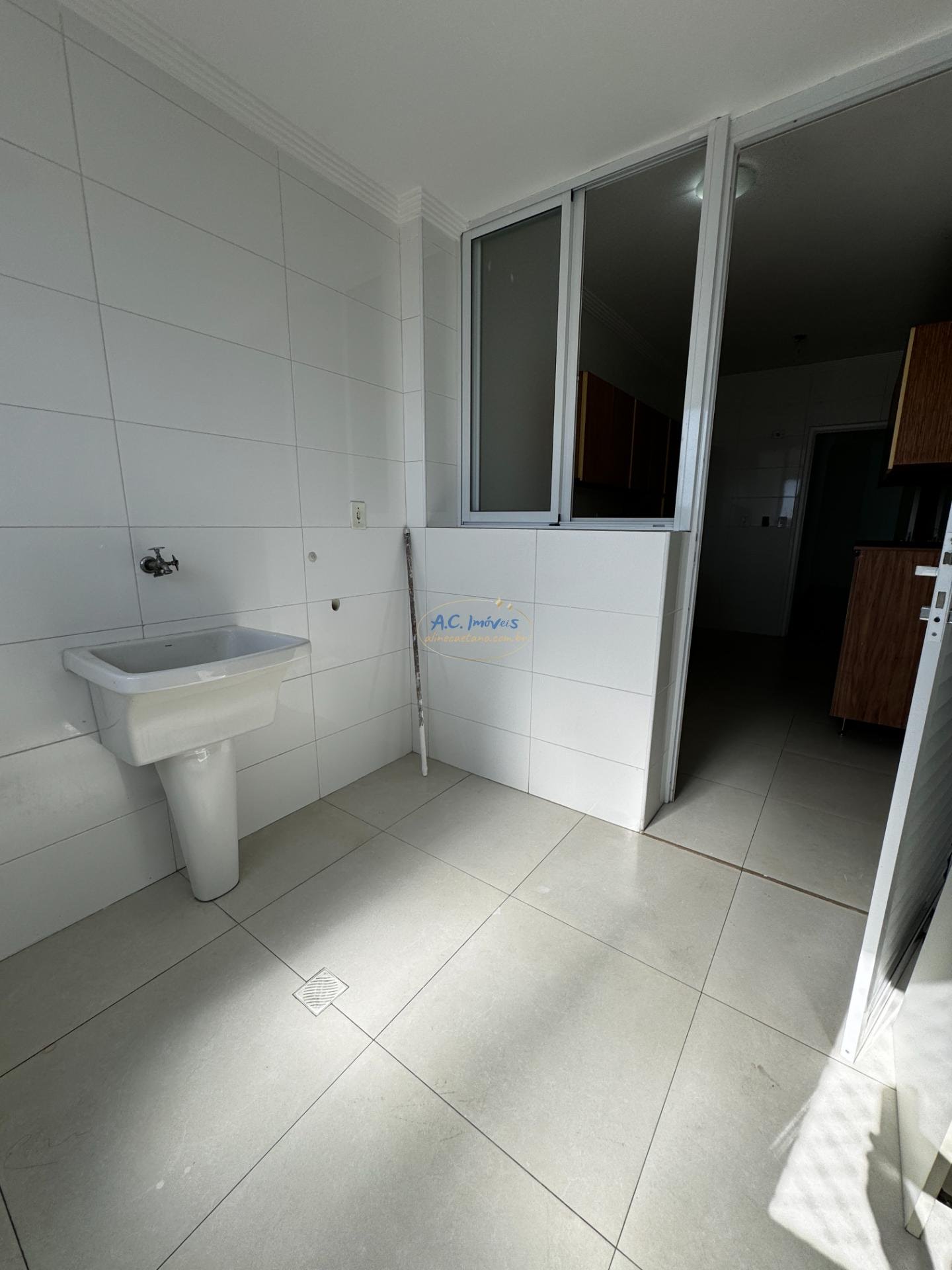 Apartamento à venda com 3 quartos, 2 suítes, 3 vagas e 132m² no Guilhermina, Praia Grande (SP) — foto 17 de 30