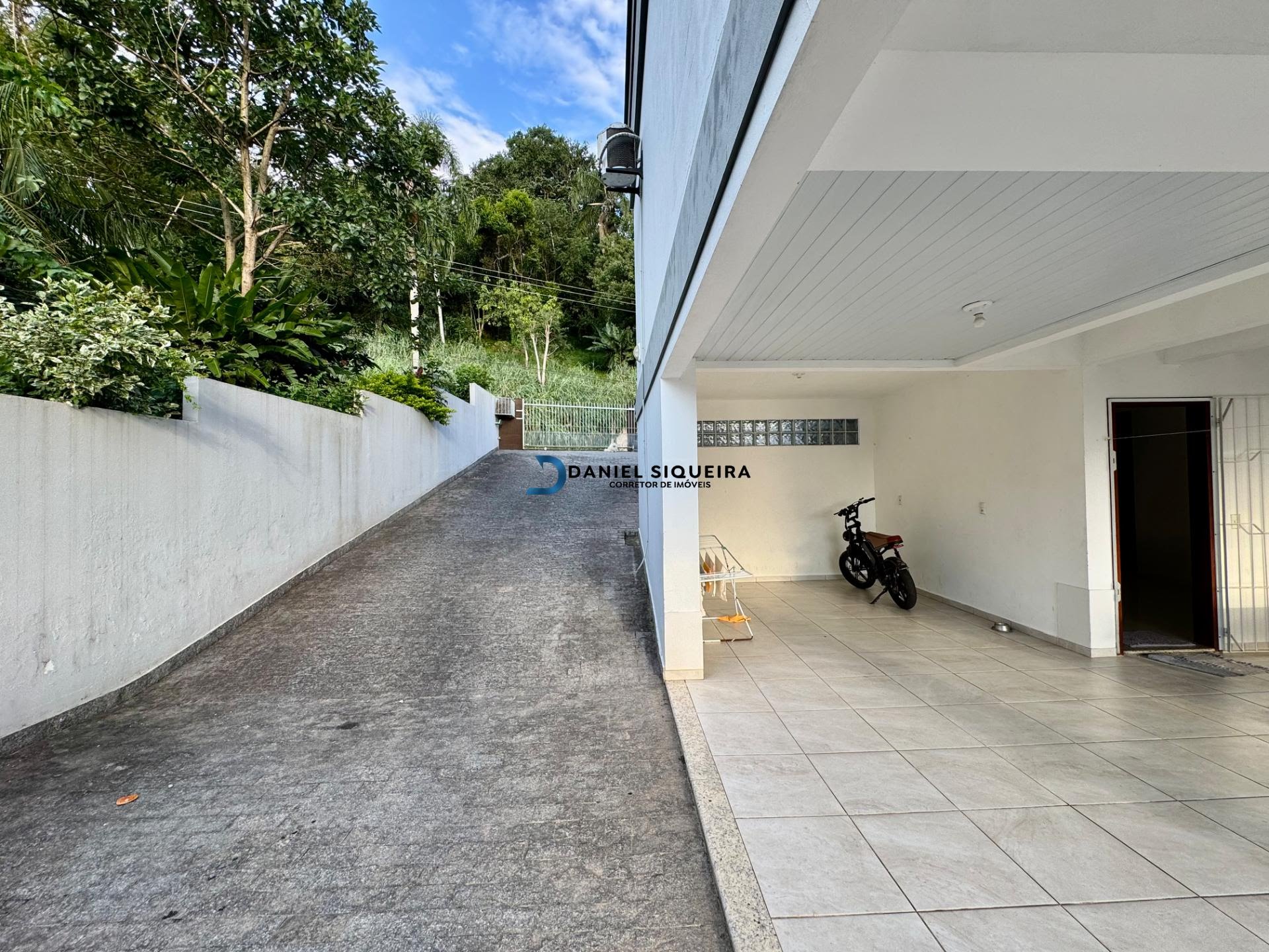 Casa à venda com 3 quartos, 1 suíte, 6 vagas e 190m² no Fundos, Biguaçu (SC) — foto 26 de 30